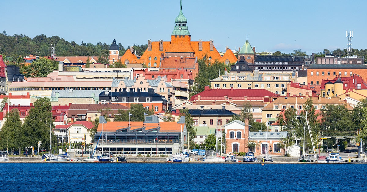 Östersund från vattnet. Här kan du göra en ADHD-utredning.